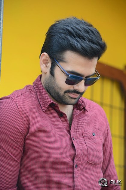 Nenu-Sailaja-Movie-First-Look-Launch